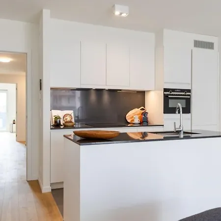 Apartamento Huswell - Lovely With Terrace And Sea View